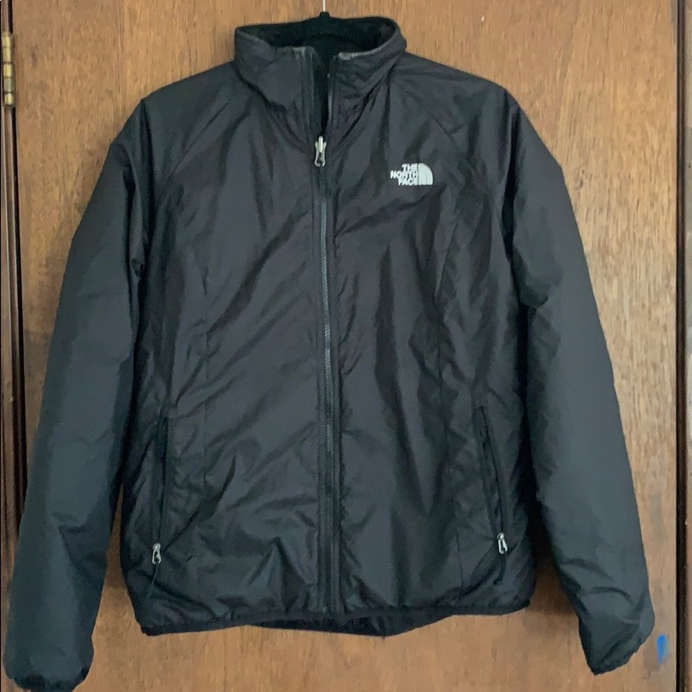 Black Women’s Medium slim North Face Jacket